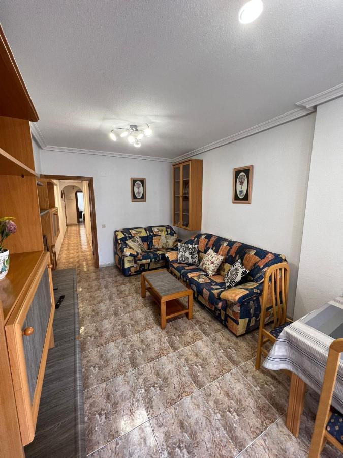 Luxury 2 Bedrooms Apartment With A Garage Torrevieja Kültér fotó