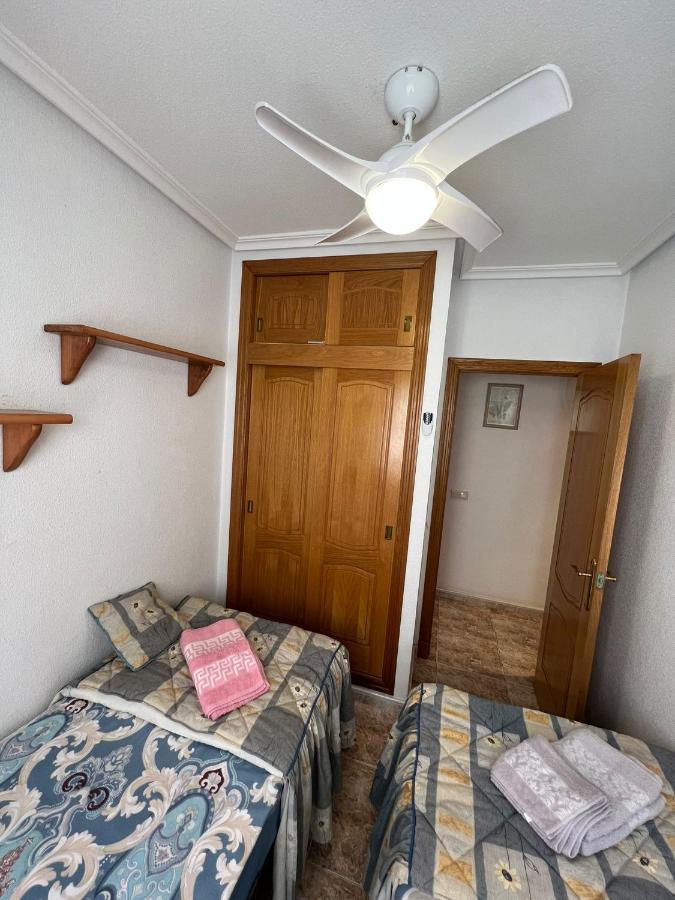 Luxury 2 Bedrooms Apartment With A Garage Torrevieja Kültér fotó